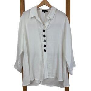 Yushi White Rayon Blend Collared High Low Button Up Shirt XL